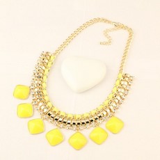 Glamour náhrdelník - žltý