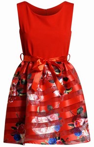 Dámske kvietkované šaty Daniella červené